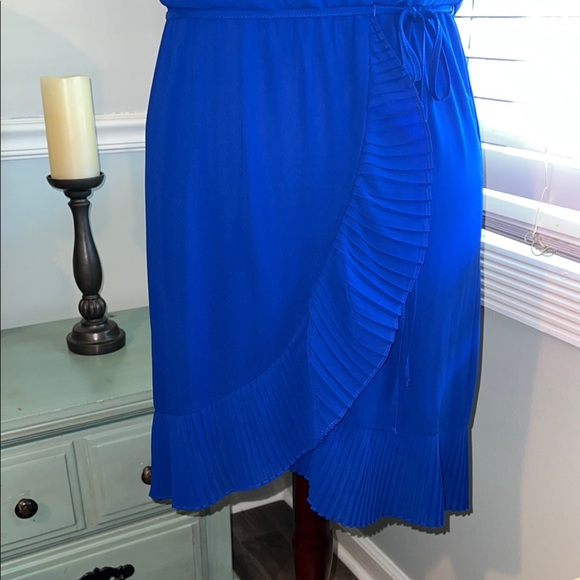 Jessica Howard NWT Blue Halter Mini Wrap Dress for Cocktail Nights Size 10 - Picture 4 of 10